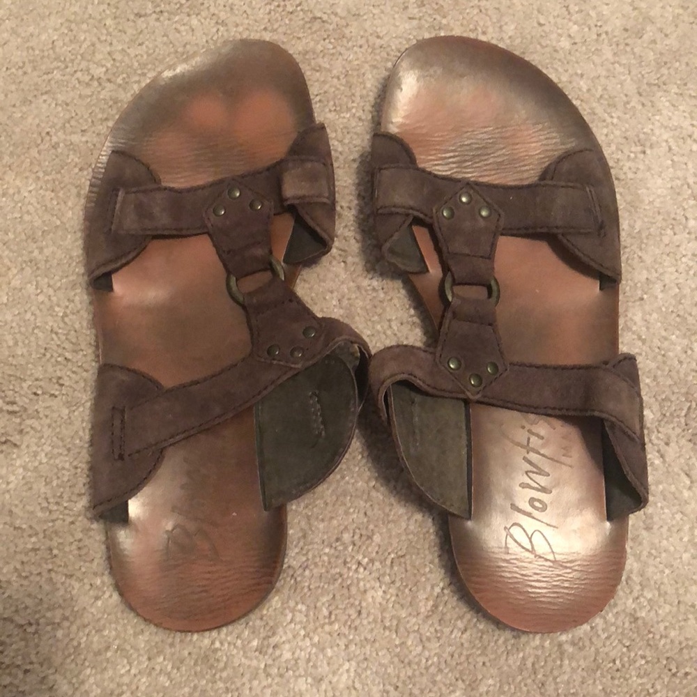 Blowfish sandals